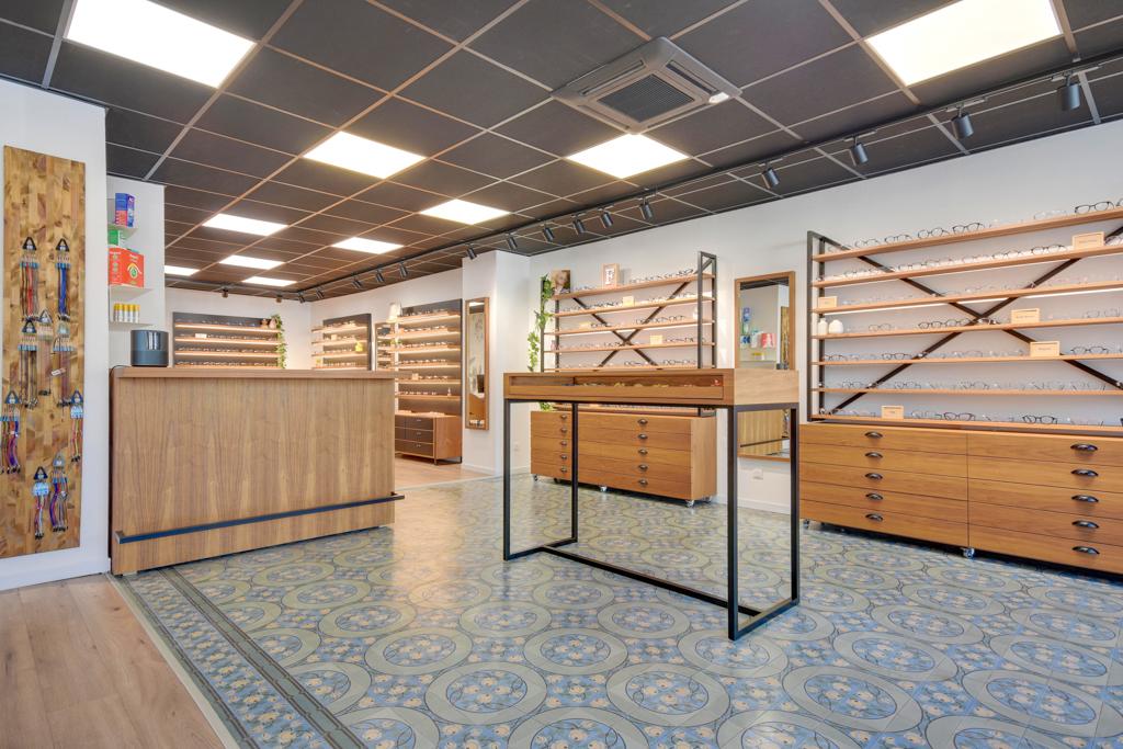 Opticien Audruicq - De Gaulle - Le Collectif des Lunetiers