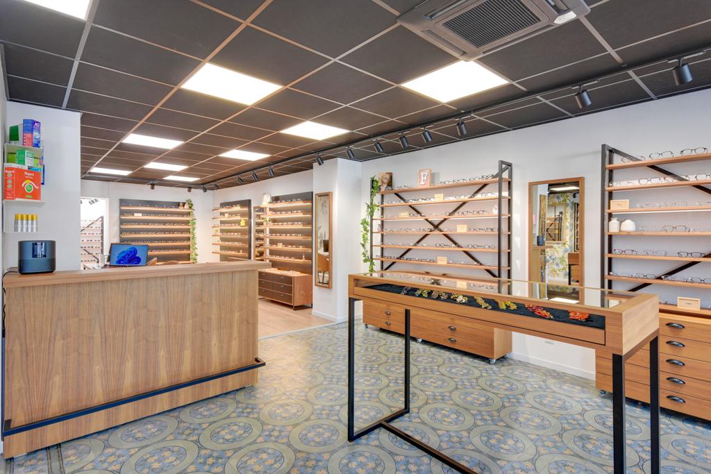 Opticien Audruicq - De Gaulle - Le Collectif des Lunetiers
