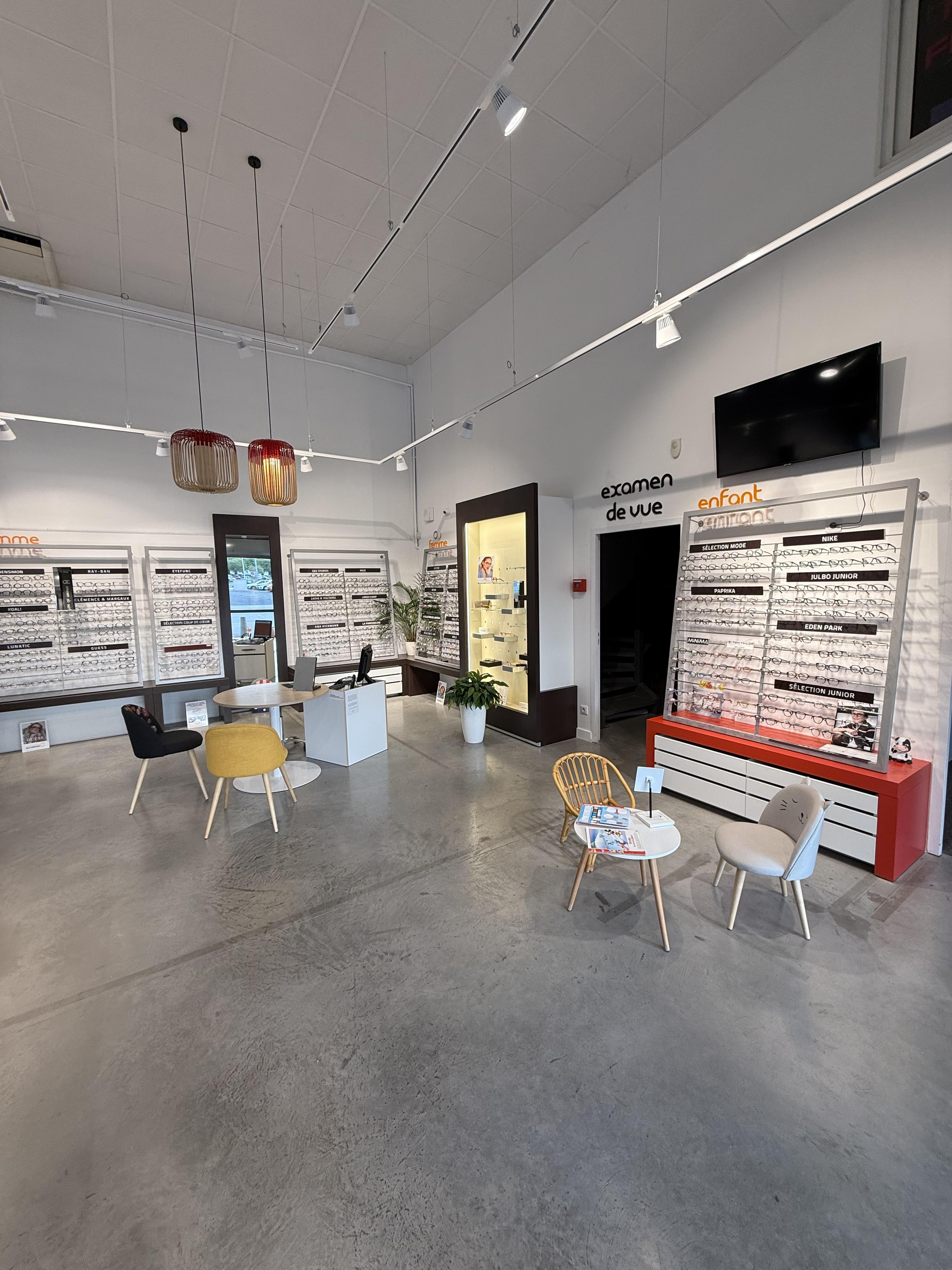 Opticien Prades - Gibraltar - Le Collectif des Lunetiers