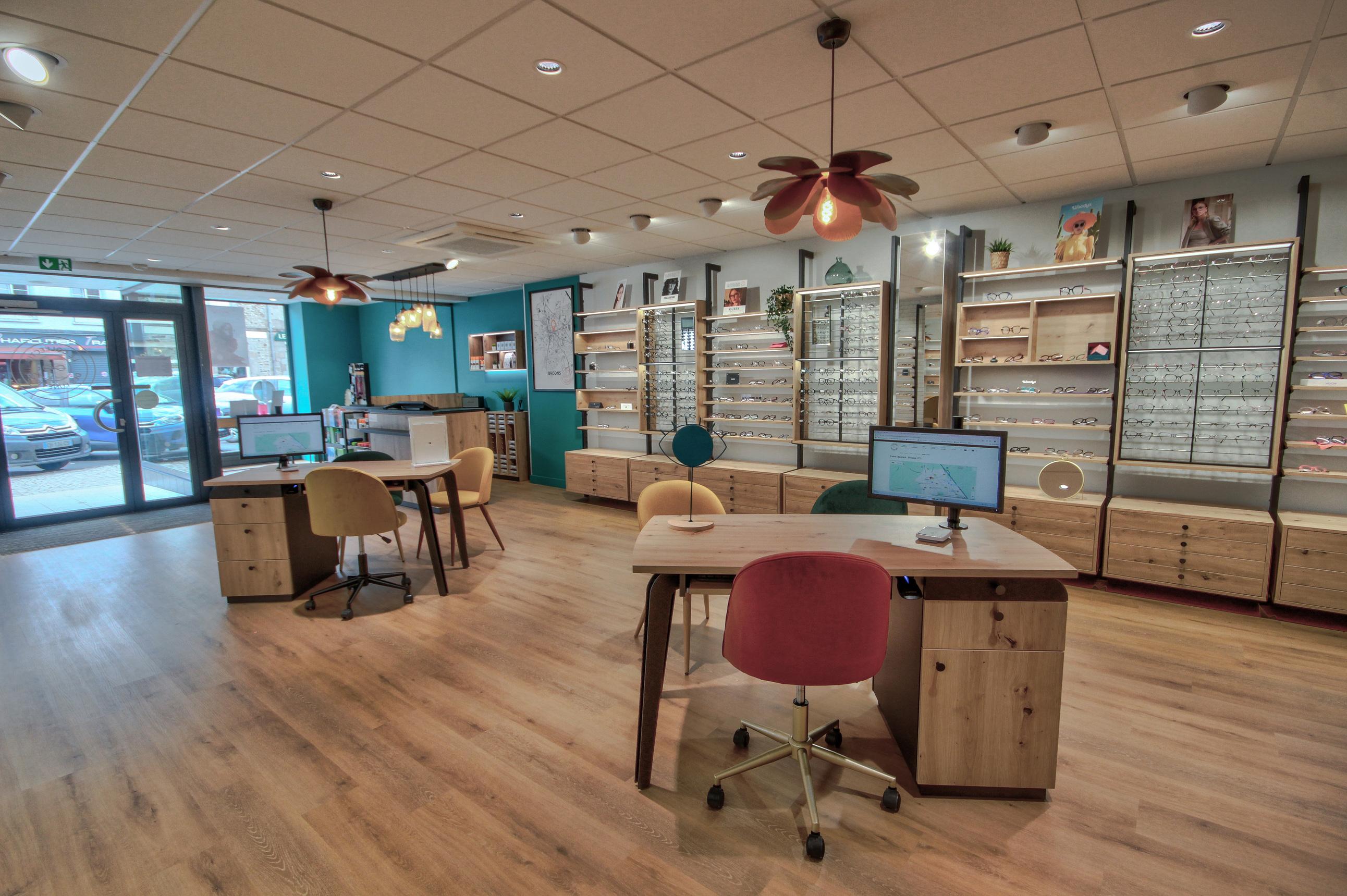 Opticien Broons - Centre Ville - Le Collectif des Lunetiers