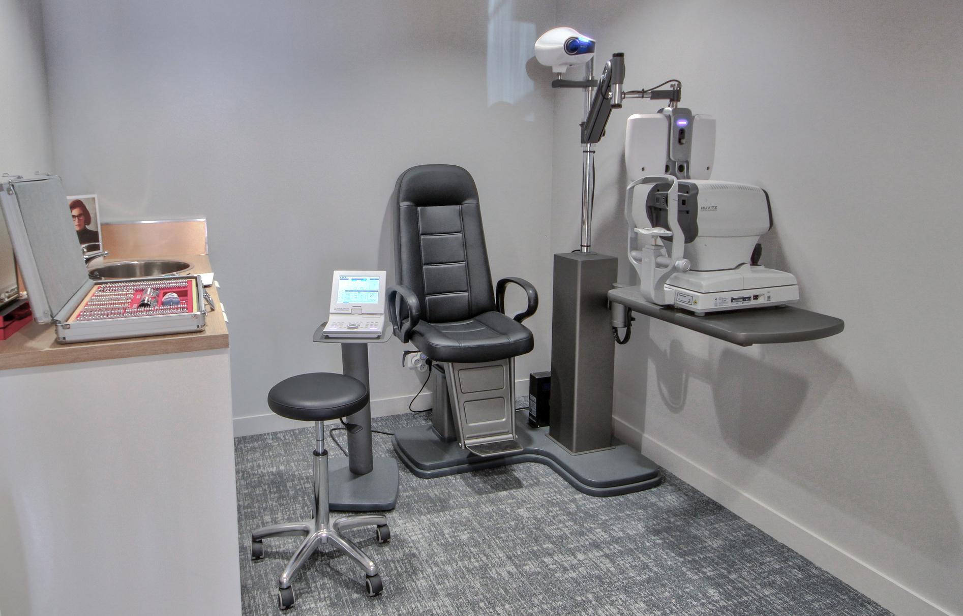 Opticien Broons - Centre Ville - Le Collectif des Lunetiers