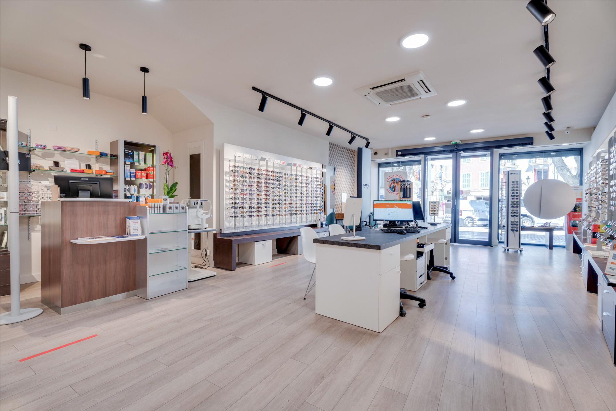 Opticien Brignoles - Pl Caramy - Le Collectif des Lunetiers