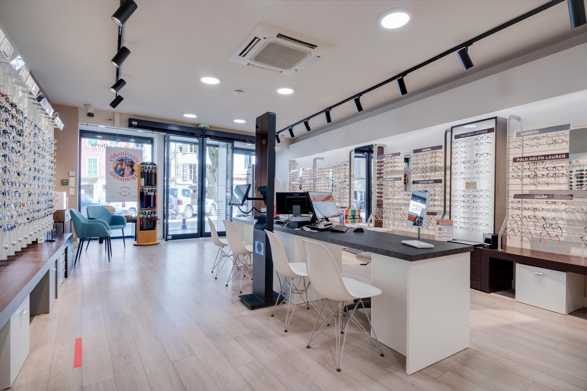 Opticien Brignoles - Pl Caramy - Le Collectif des Lunetiers