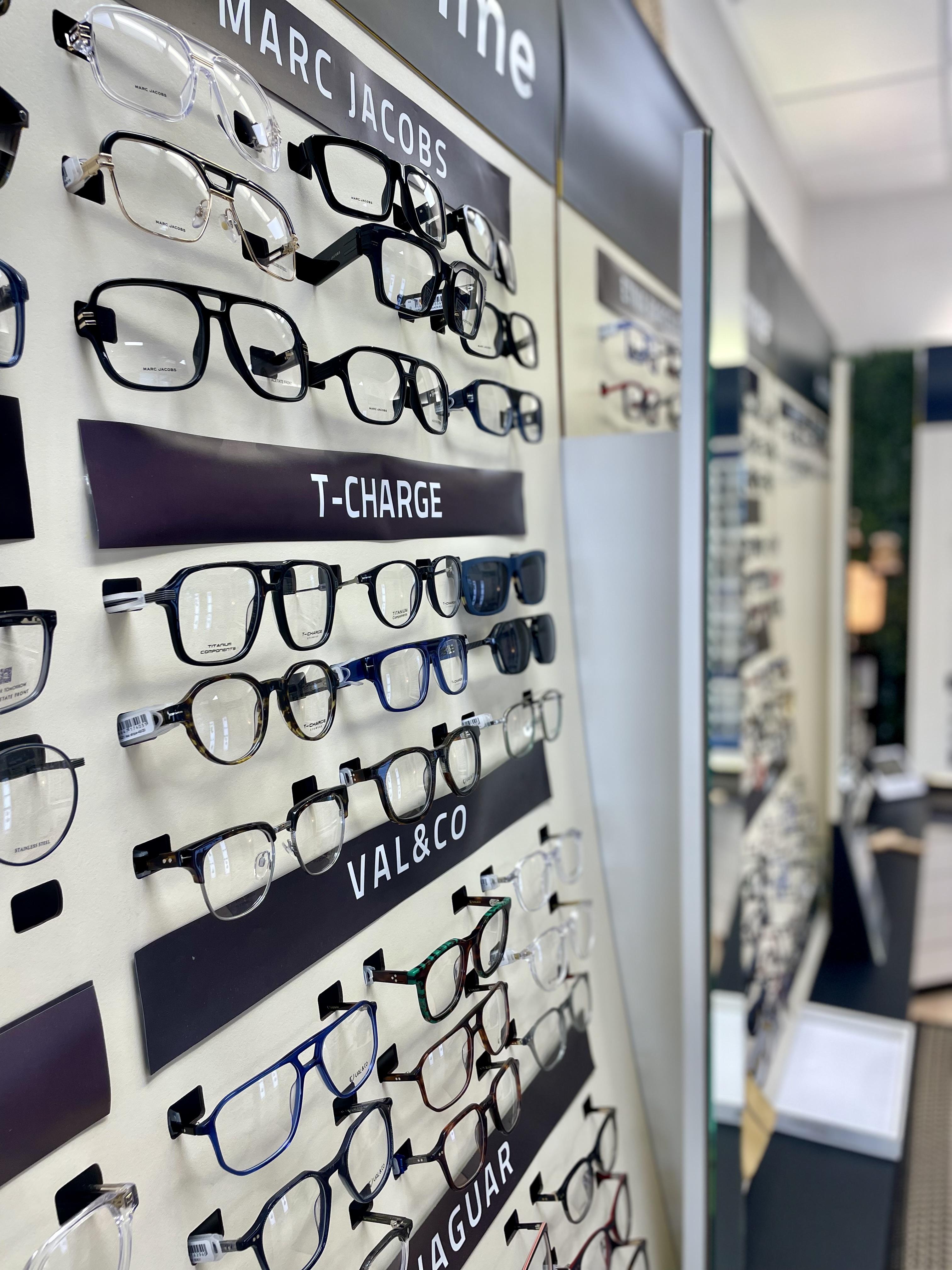 Opticien Niort - Cc Carrefour - Le Collectif des Lunetiers