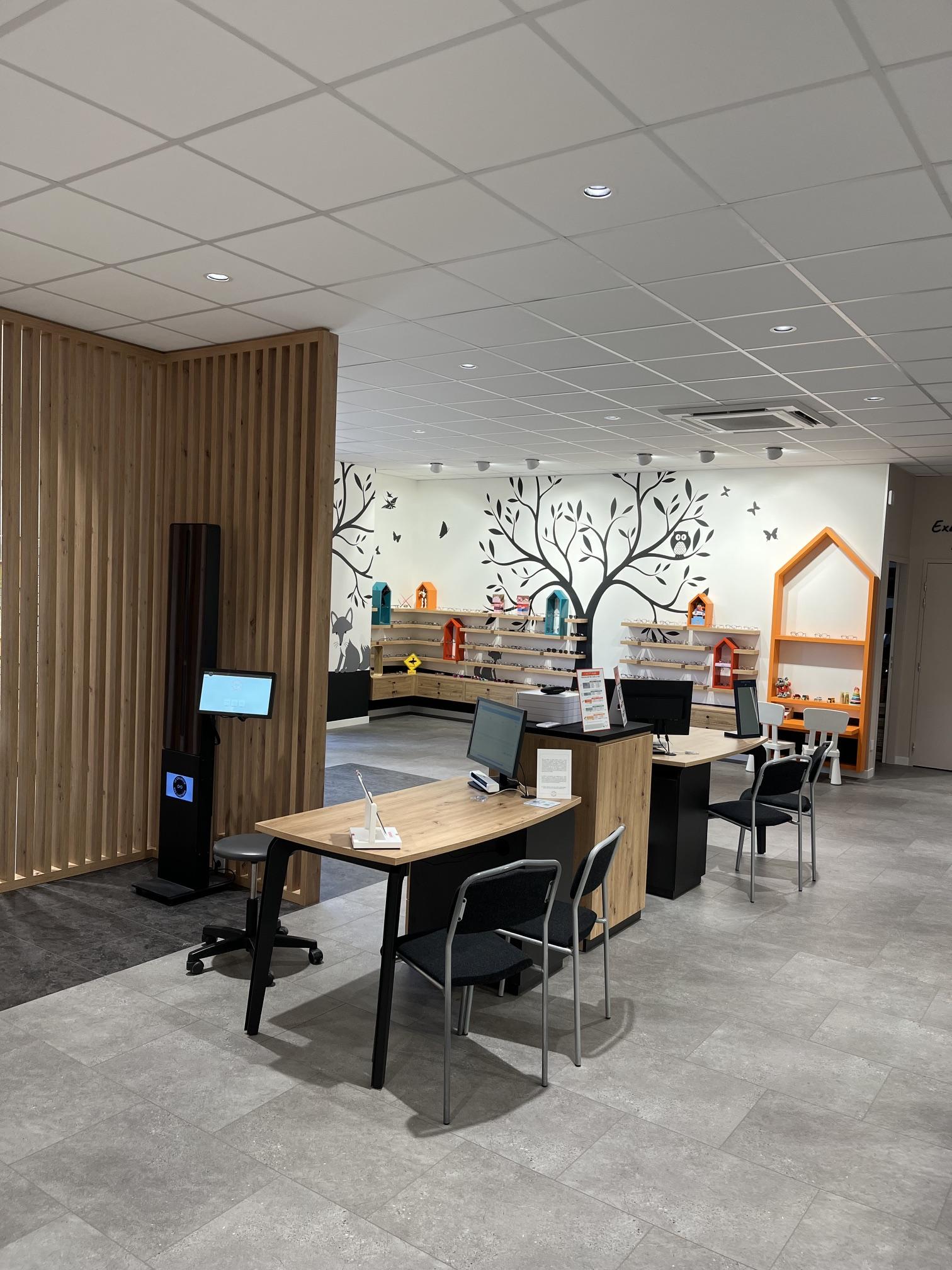 Opticien Tullins - Cc Carrefour - Le Collectif des Lunetiers